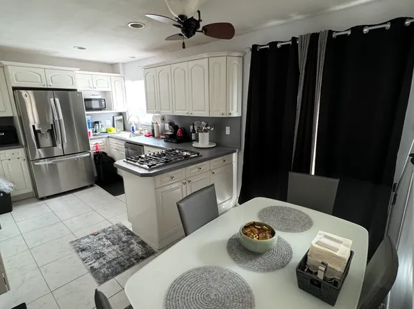 (undisclosed Address), Staten Island, NY 10306