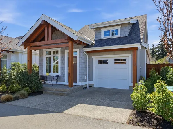 846 Ackerman Rd #14, Parksville, BC V9P 0E9