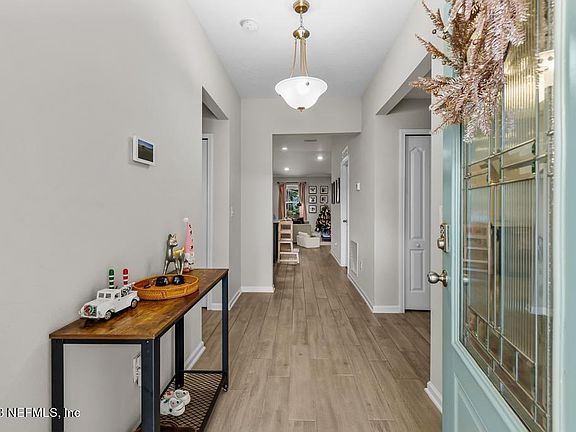 3rd image of 149 CODONA GLEN Drive