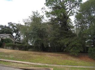 6062 Highland Woods Dr N, Mobile, AL 36608