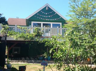 7105 32nd Ave SW, Seattle, WA 98126