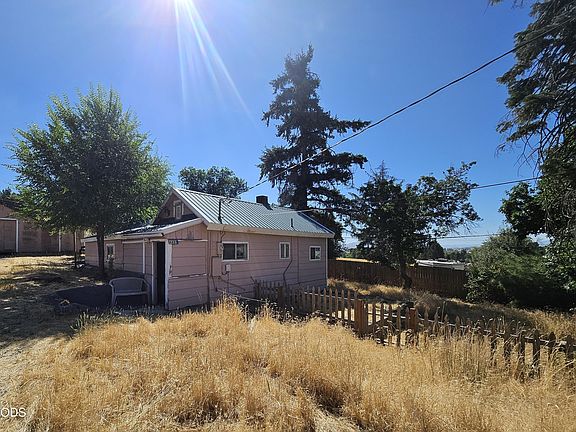 2nd image of 4491 Stebbins Ave