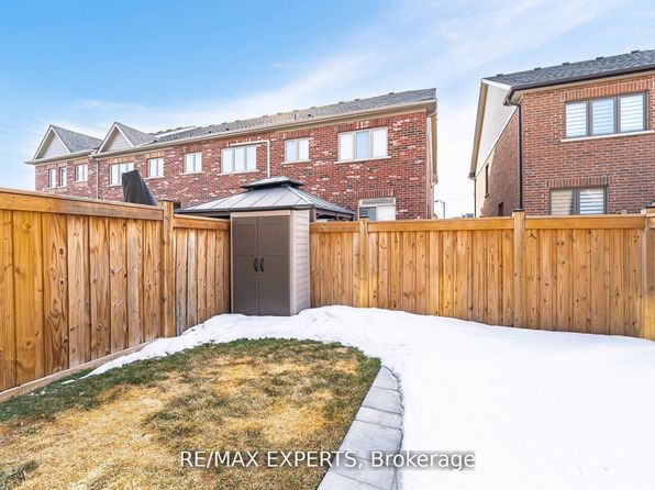 11 Tormore Rd, Caledon, ON L7E 4K8