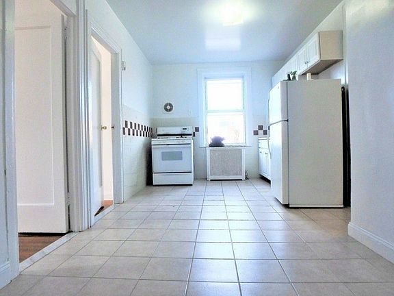 2nd image of 4127 67th St APT 3F