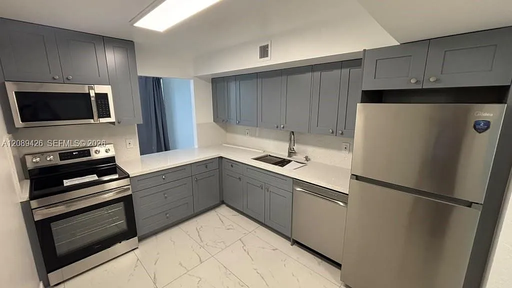 701 Three Islands Blvd — Photo 1