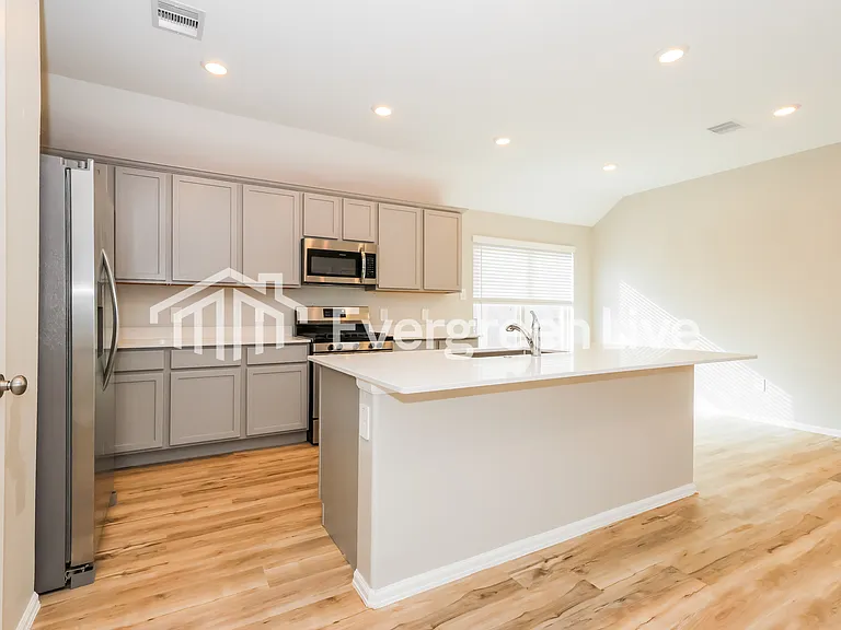 114 Southern Red Oak Ln — Photo 7