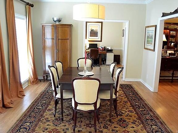 5th image of 1749 Wentworth Dr