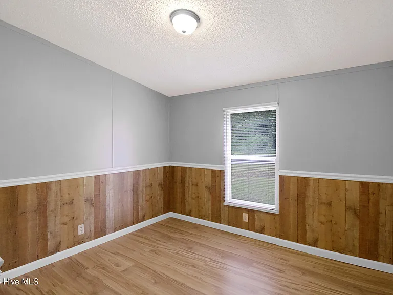 106 McGowan Rd — Photo 15