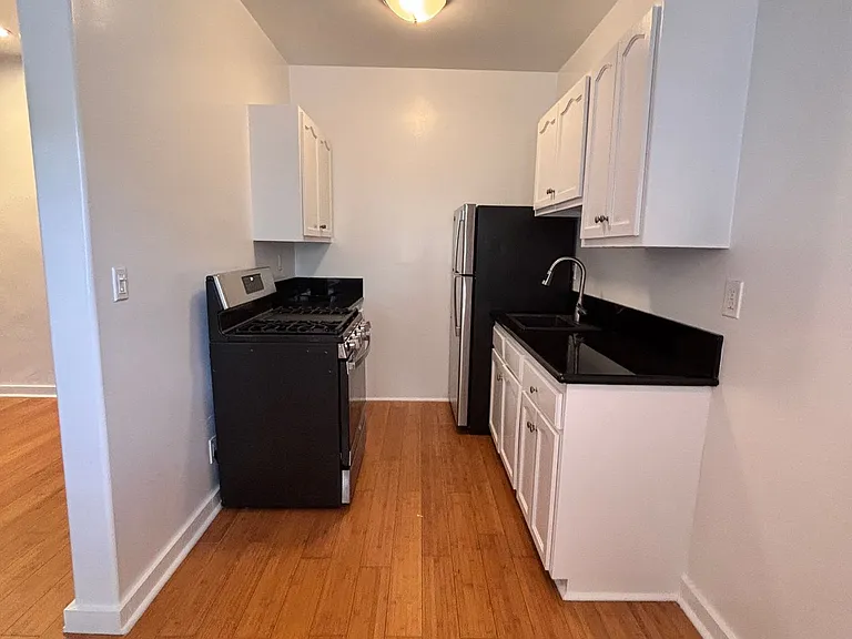 Val D' Kingsley LLC — Photo 14