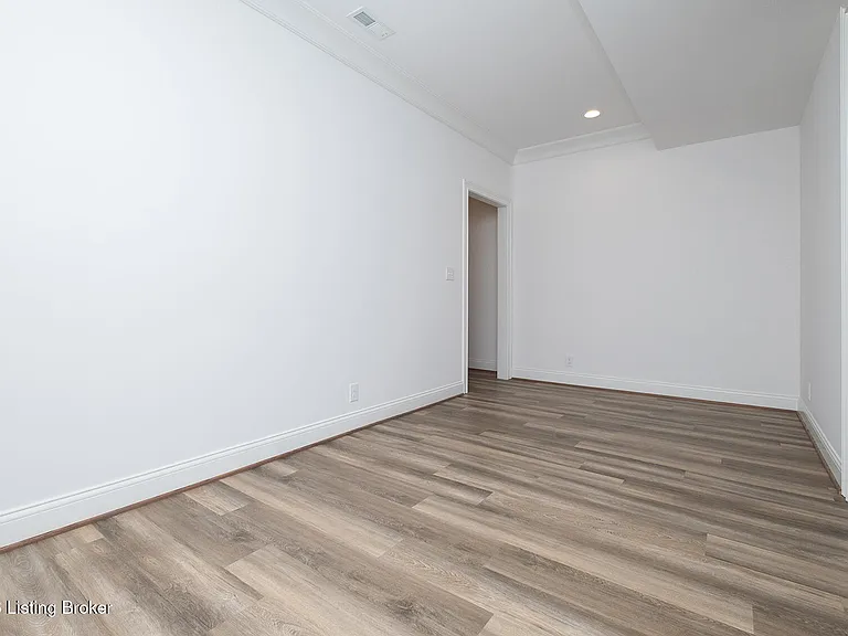 6024 Passionflower Dr — Photo 17