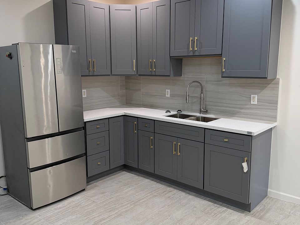 2nd image of 356 International Blvd #356