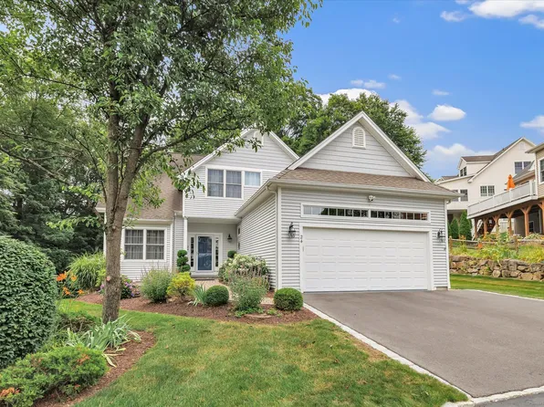 24 Windflower Lane, Shelton, CT 06484