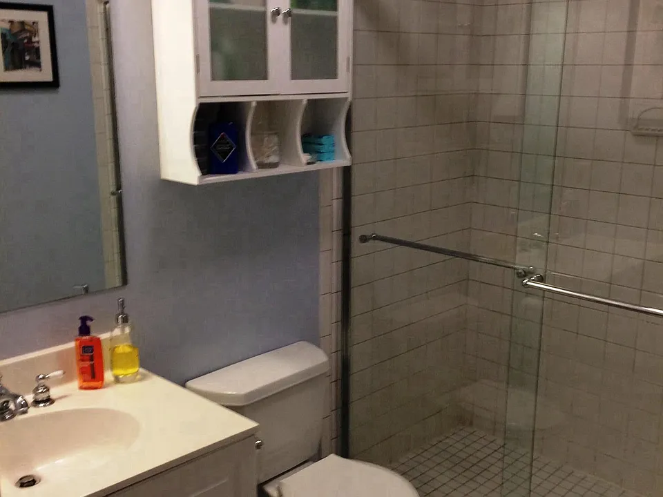 2nd Bathroom