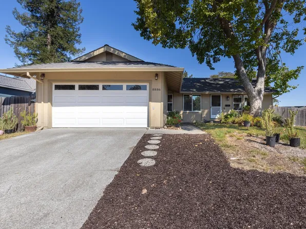 8886 Lancaster Drive, Rohnert Park, CA 94928