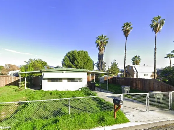 622 Arlington Way, Hemet, CA 92543