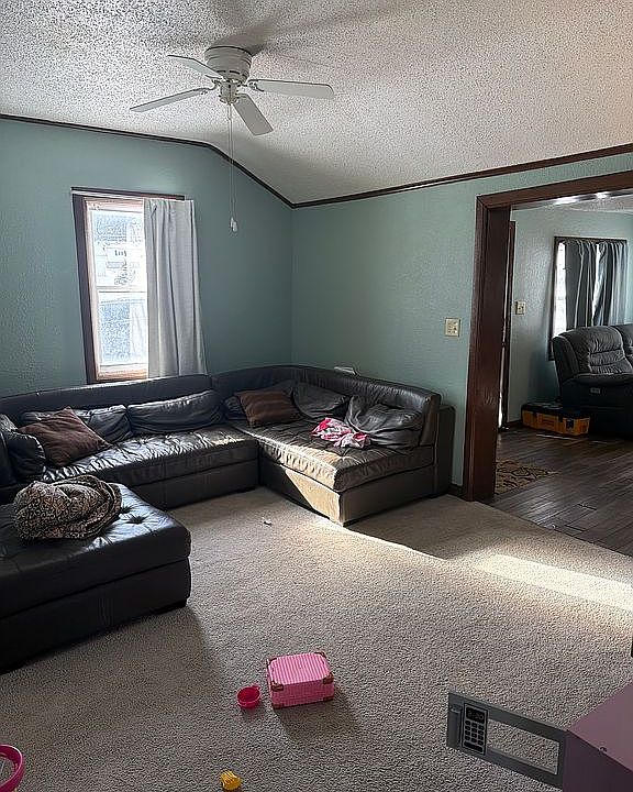 1st image of 706 4th St