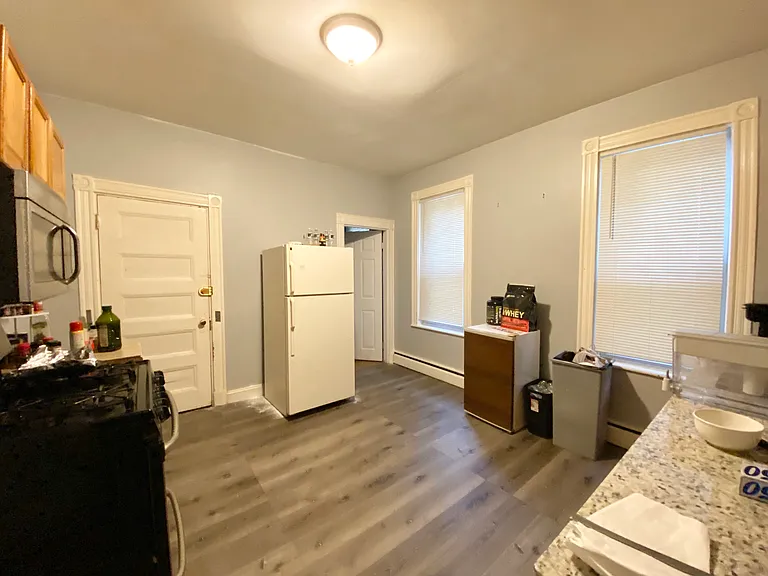 36 Cherokee St #4 — Photo 8