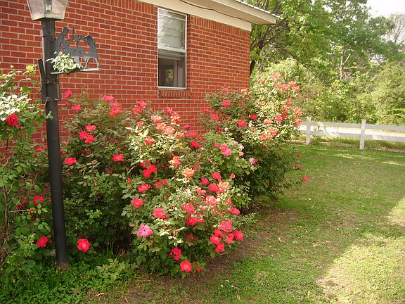 2nd image of 300 NE 3rd St