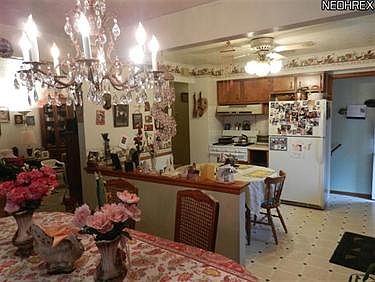 4th image of 4540 W 144th St