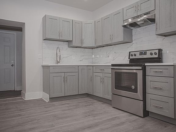 5th image of 2145 S Daggett St #18