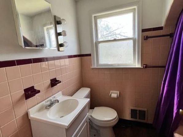 728 West St #738, Niles, OH 44446