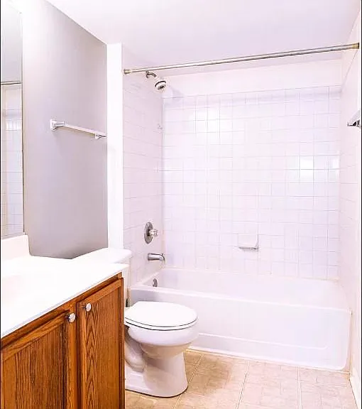 2920 Bartlett Ct — Photo 13