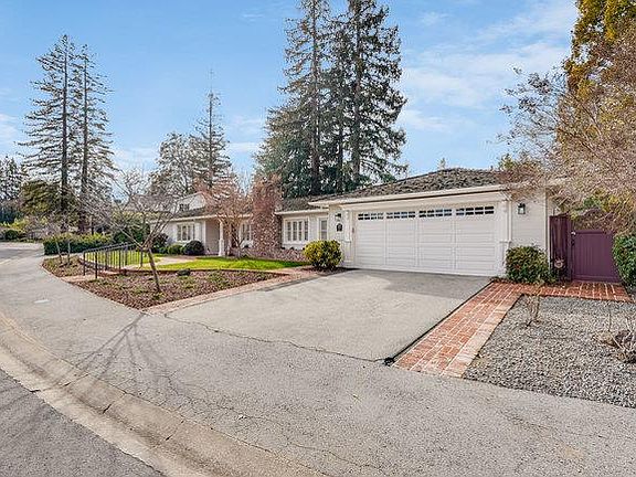 3rd image of 1055 San Mateo Dr
