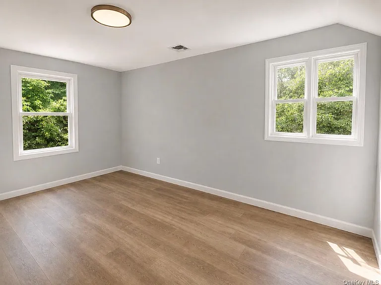 29 Main Ave — Photo 6