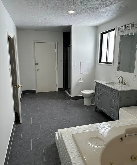 5742 Howe St #2 — Photo 6