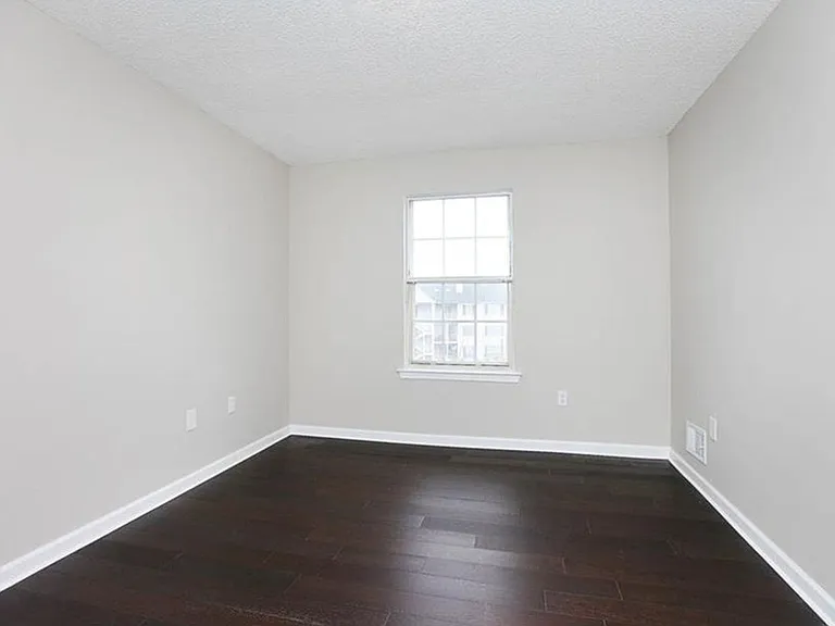 155 Darwin Ln — Photo 6