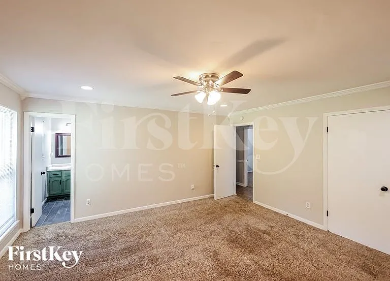 1521 Cedargate Cir — Photo 9