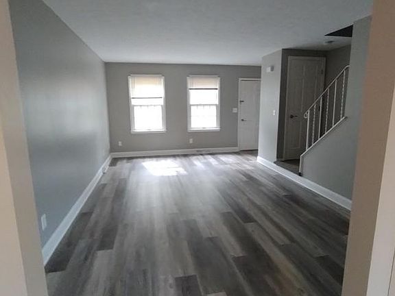 5th image of 65 Bard Dr
