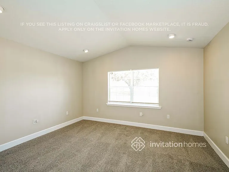 3236 Forestbrook Dr N — Photo 12