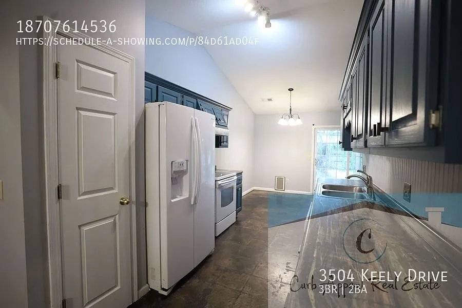Spacious 3 bed 2 bath home - Nettleton! — Photo 3
