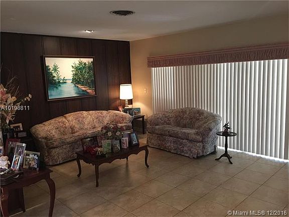 5th image of 15620 SW 85th Ave