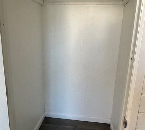 4th image of 432 E 34th St #3