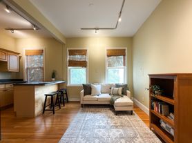 392 Norfolk St, Cambridge, MA