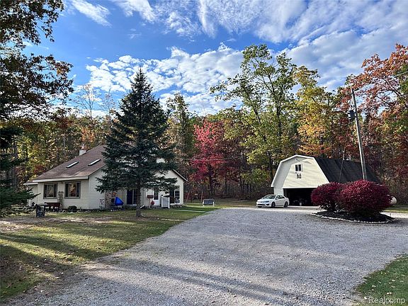 2nd image of 7727 Bald Hill Rd