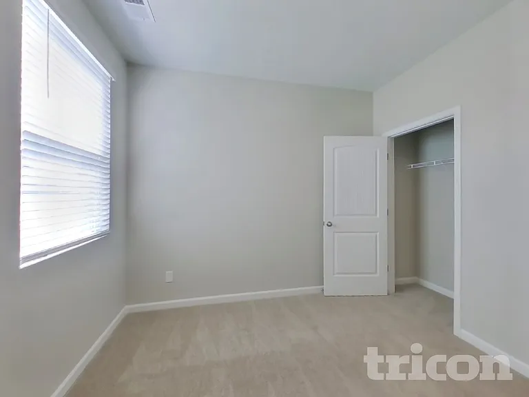 2028 Tate Farm Ln — Photo 13