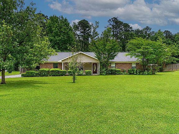 3rd image of 1007 Michael Ann Dr