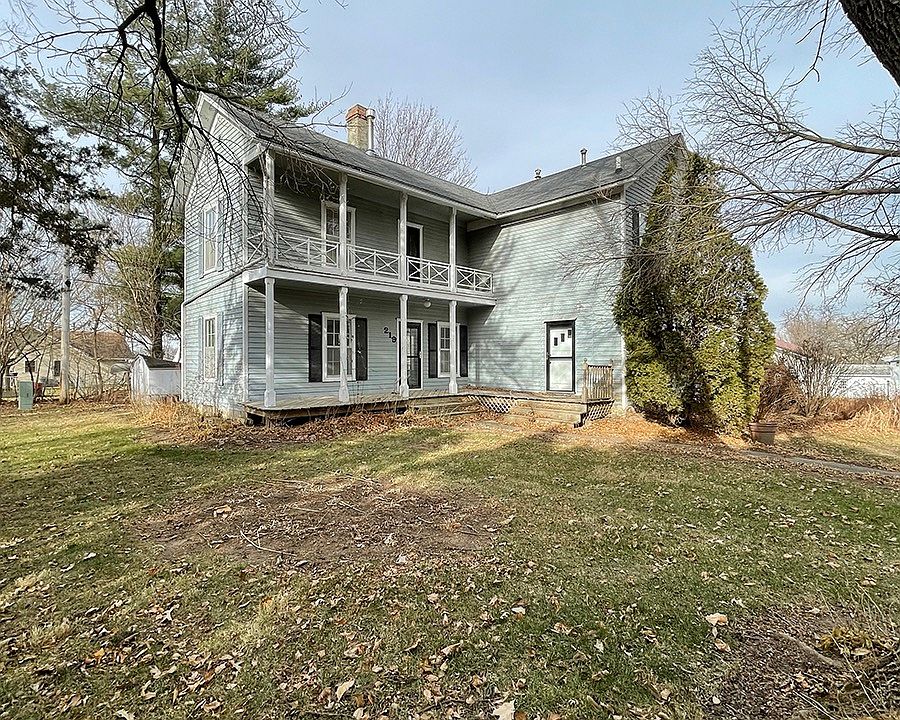219 N Kilworth St, Exira, IA 50076 Zillow