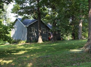 227 W Lake Loop, Madisonville, KY 42431