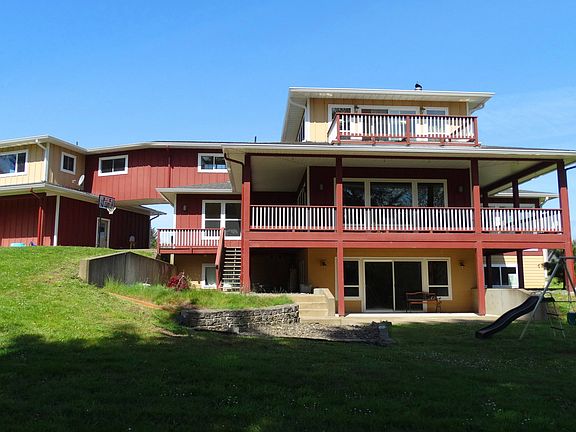 2nd image of 4955 Meadowood Ln