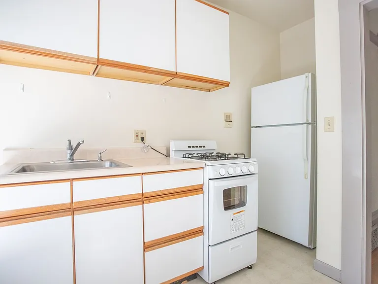 2267 Hearst Avenue — Photo 6