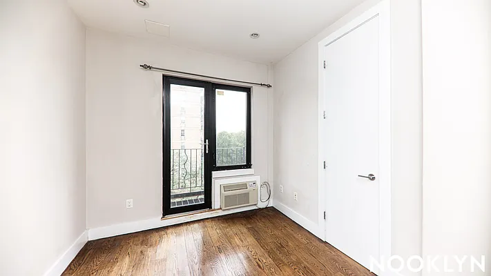Rented by Nooklyn NYC LLC | media 25