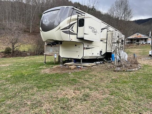 5th image of 3610 Sugar Camp Cir