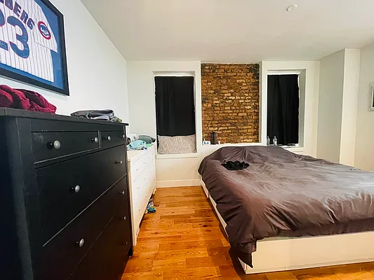 Rented by Zjama Realty Corp | media 12