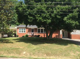 2201 Juniper Dr, Knoxville, TN 37912