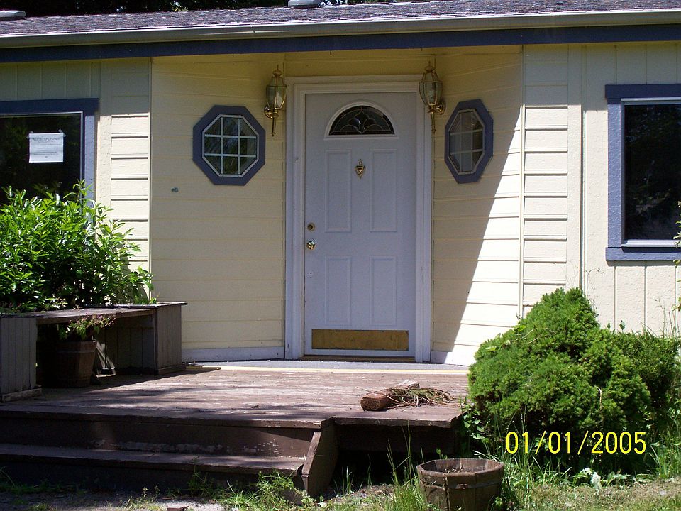 1st image of 20520 107th St E