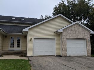 5187 Cheney Dr APT 5, South Beloit, IL 61080